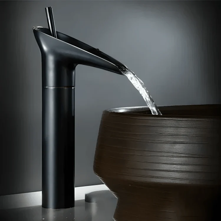 Robinet de lavabo haut en laiton brossé – cascade vintage à levier unique