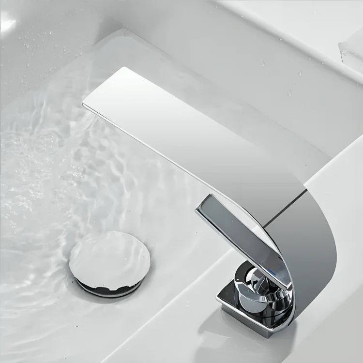 Robinet cascade de salle de bain doré – Design moderne et élégant