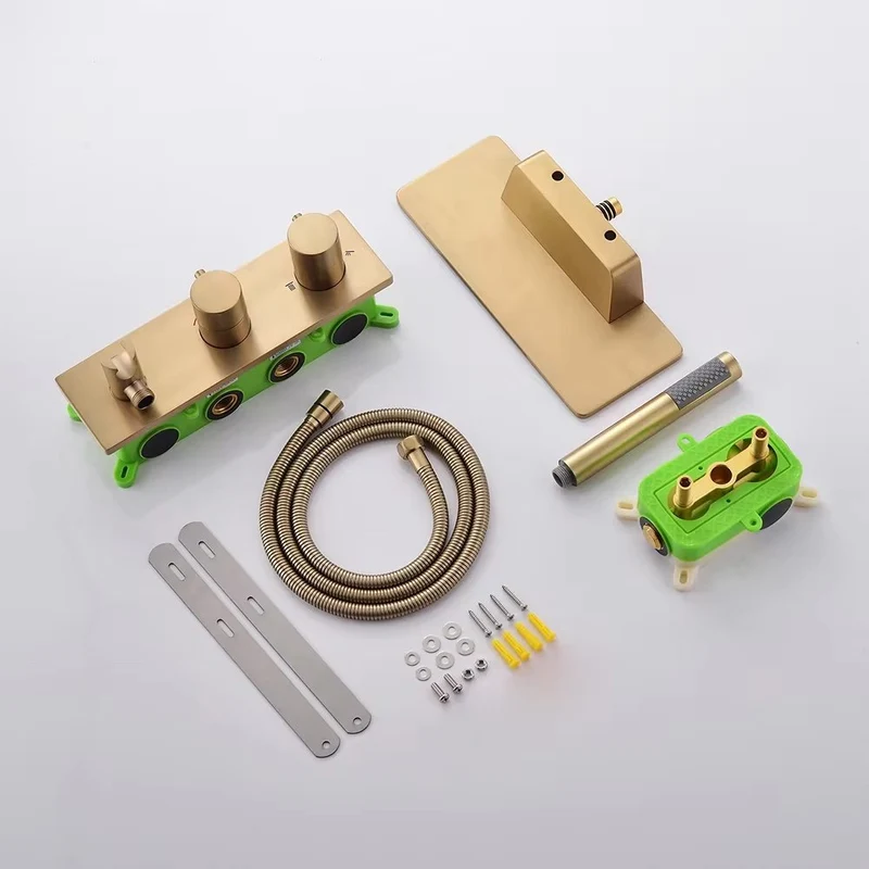 Mitigeur de bain thermostatique or brossé