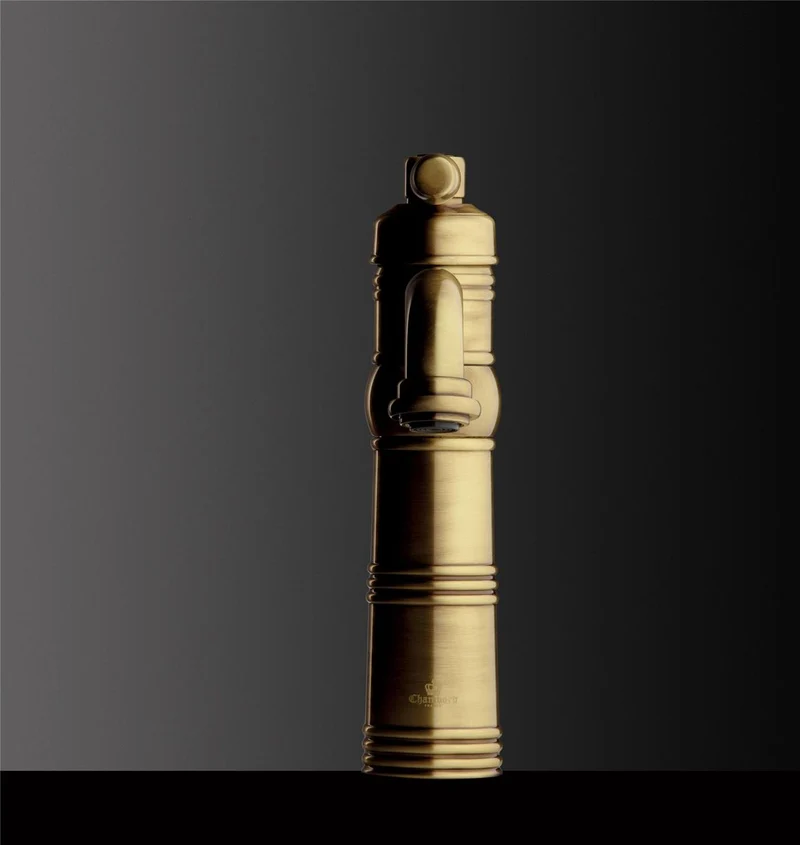 Robinet vintage laiton vieux bronze Chambord AUBIN