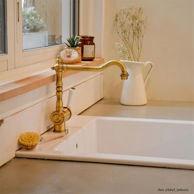 Robinet vintage laiton vieux bronze MARIUS