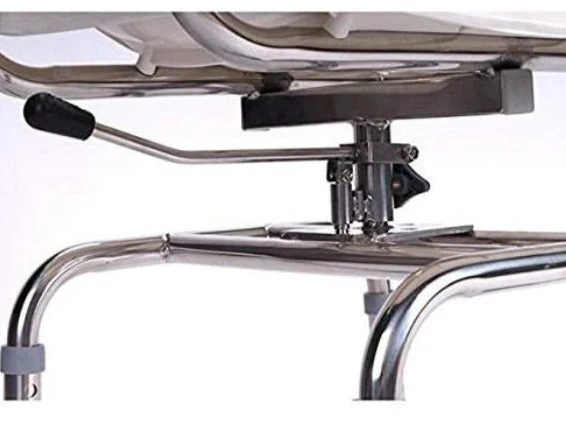 Chaise de douche pivotante à 360° avec roues