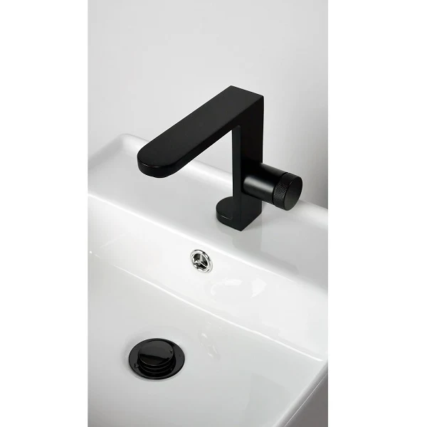 Mitigeur de lavabo noir MERIDA