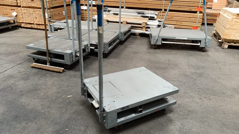 Chariot de manutention - 850 x 650 mm - hauteur 400 mm
