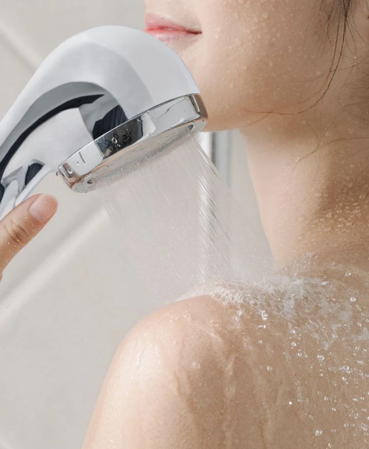 amane 02-S Deluxe Shower Head - Premium Chrome