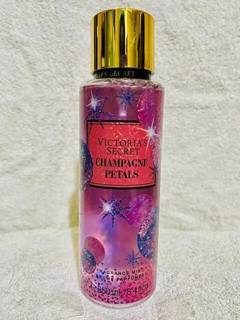 Champagne Petals