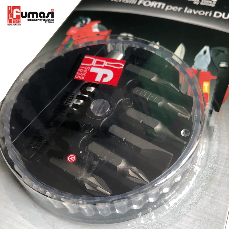 Assortiment d'embouts de tournevis cruciformes et plats avec 6 inserts et fixation magnétique 1/4".