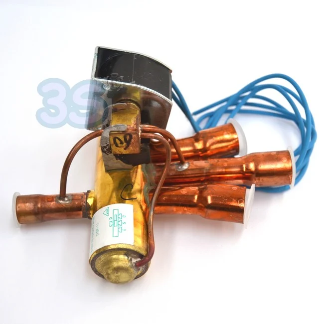 Vanne inverseuse 4 voies pour pompes à chaleur - 1/2 / 5/8 - mm 12,8 / 16,2