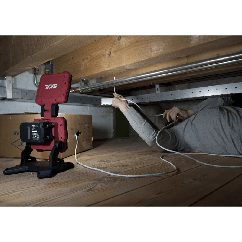 Lampe frontale double LED sans fil Skil 3157 CA
