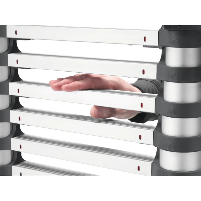 Échelle télescopique extensible en aluminium Hailo à 9 barreaux, capacité de charge 150 kg.