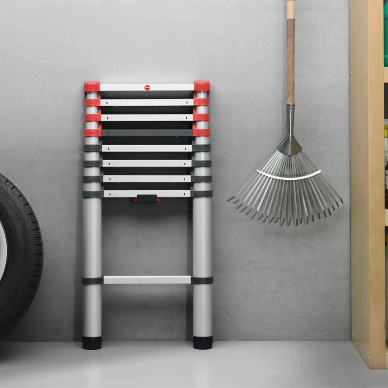 Échelle télescopique extensible en aluminium Hailo à 9 barreaux, capacité de charge 150 kg.