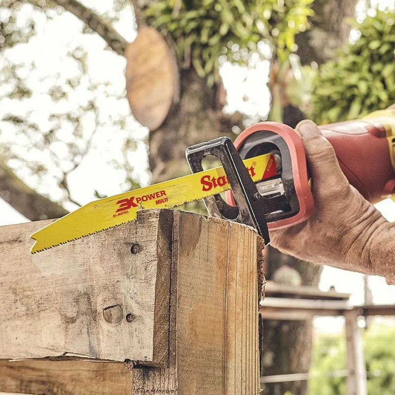 Scie alternative Starrett - Jeu de 5 lames multi-usages pour la coupe du bois et du métal, 230 mm, 10 dents par pouce