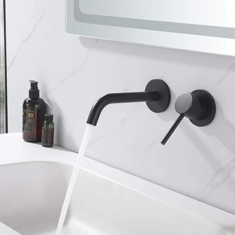 Mitigeur de lavabo mural noir au bec fin encastré