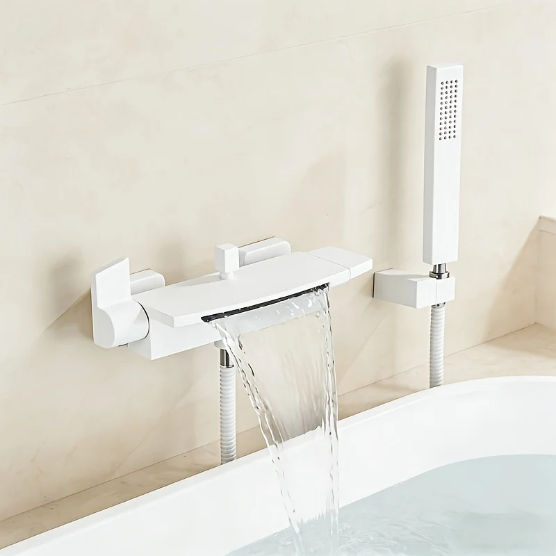 Mitigeur de baignoire mural cascade sur plaque avec douchette