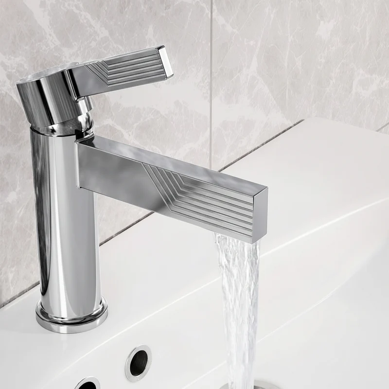 Mitigeur de lavabo chromé au bec cascade strié anti-traces