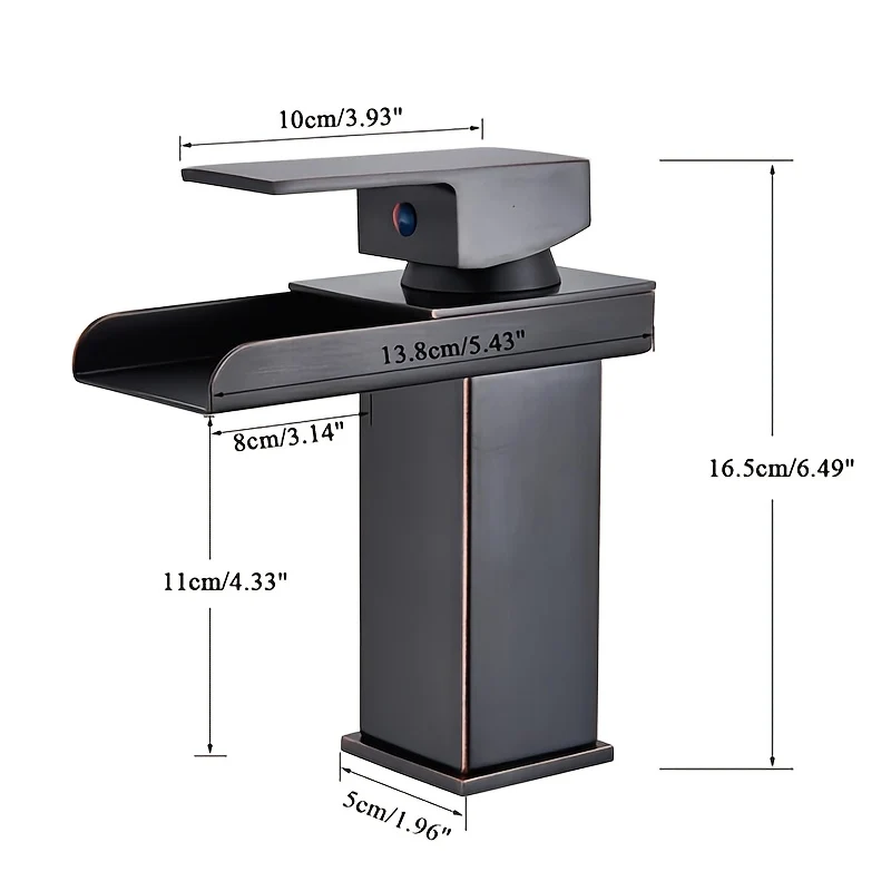 Mitigeur de lavabo cascade carré chromé ou noir mat