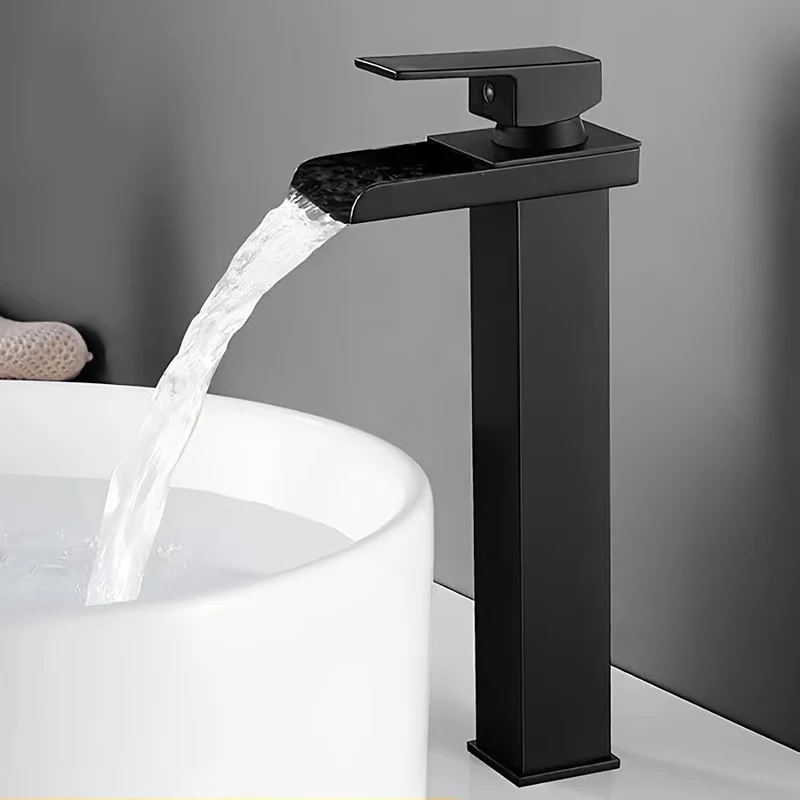 Mitigeur de vasque haut cascade de 30 cm, noir ou chromé