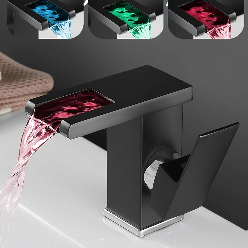 Mitigeur de lavabo cascade à LED qui change avec la température