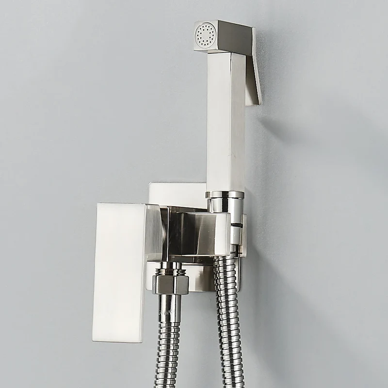 Douchette WC hygiénique murale noire avec mitigeur et support intégré