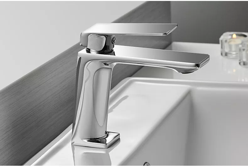 Robinet Mitigeur Salle de Bain - Précision Chrome