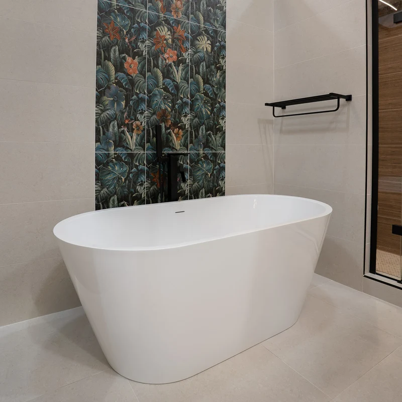 Viktor Benson Cancun 1500mm Freestanding Double Ended Bath White Waste