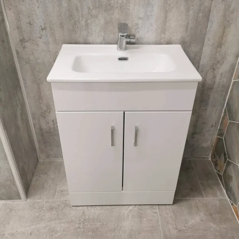 Bergo 600mm Vanity Unit, Tap & Toilet En-suite Deal