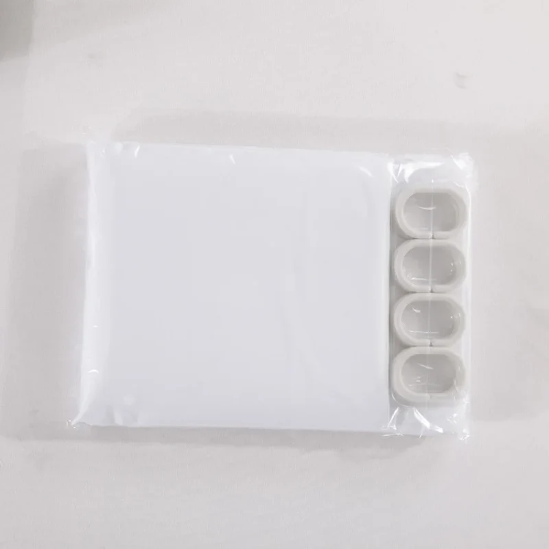 Rideau de douche blanc opaque