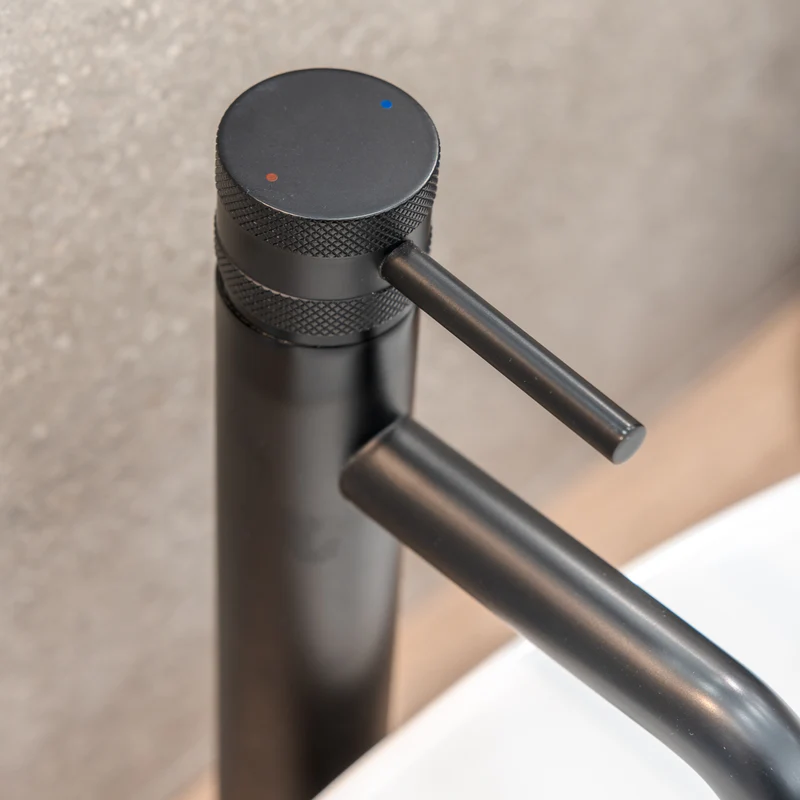 Eliseo Ricci Exclusiv Tall Mono Basin Mixer - Black