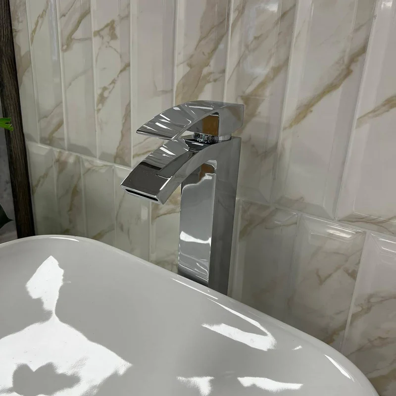 Eliseo Ricci Manta Tall Basin Mixer
