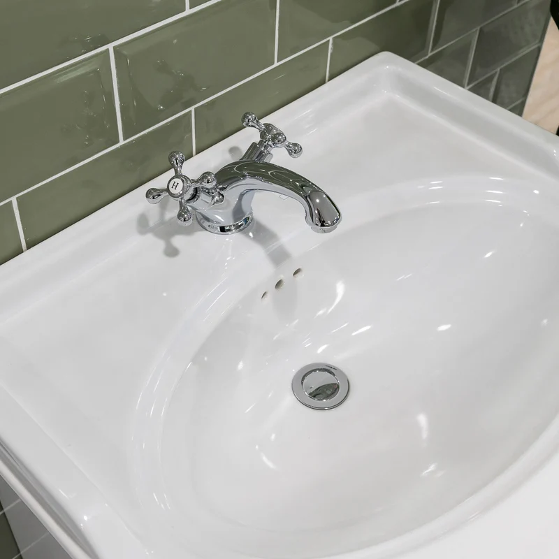 Eliseo Ricci Traditional English Balmoral Basin Mixer