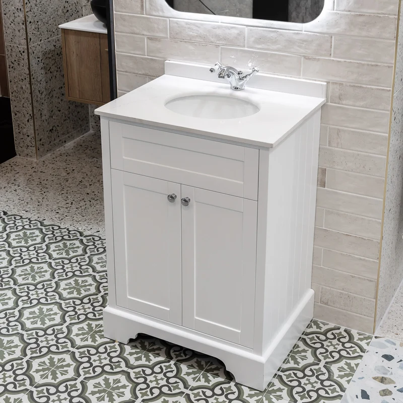 Kingsbury 600mm Traditional Floor Standing Vanity Unit With Marble Top And Undermount Bowl - White