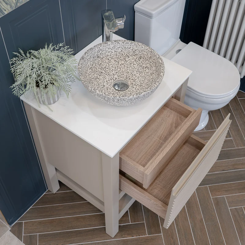 Josef Martin Roxbury 600mm Reeded Washstand & Glacier White Worktop - Sand