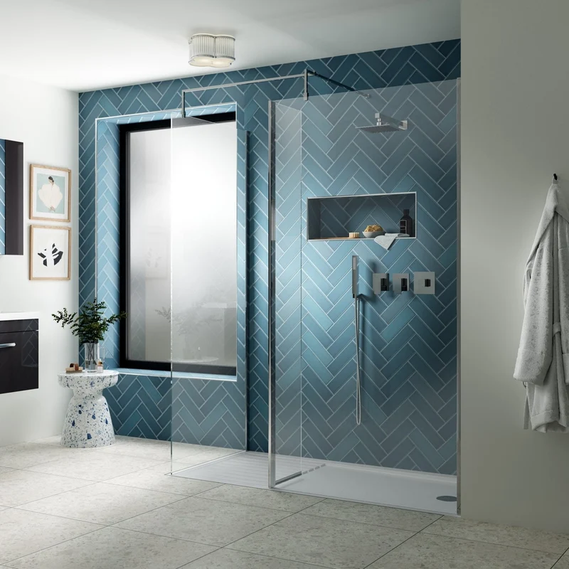 Nuie 300mm Hinged Flipper Screen Contemporary Chrome Aluminium 1850x322x27mm