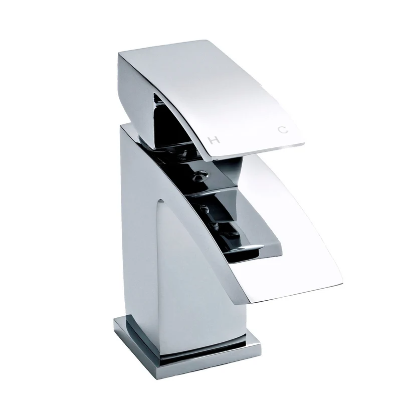 Como Basin Mixer With Push Open Waste