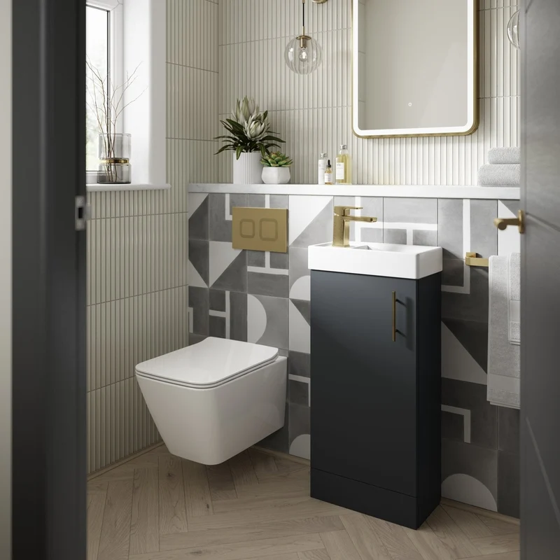 Hudson Reed Framed Led Touch Sensor Mirrors 700 X 500 Brushed Brass Framed Mirror Contemp Aluminium 700x500x33mm