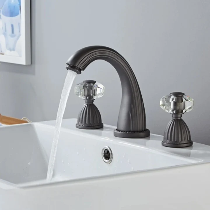 Robinet Lavabo 3 trous