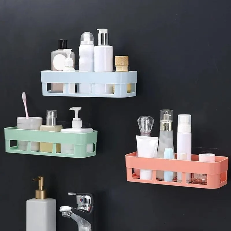 Étagère de douche aux couleurs pastels