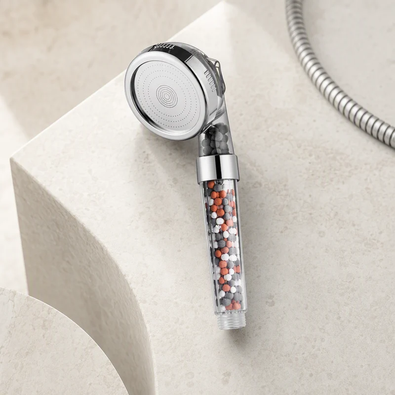 Pommeau de douche rond filtrant à trois modes