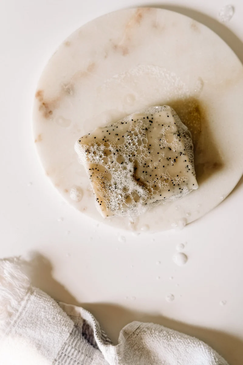 SAVON POUR LE CORPS - Exfoliant - Citron et romarin
