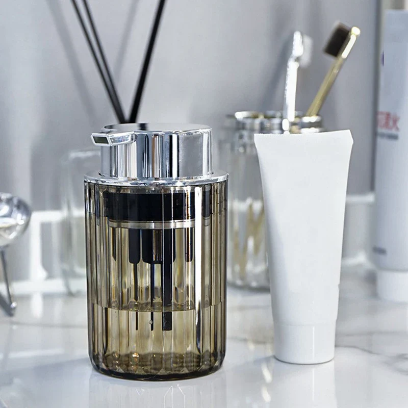 Distributeur de savon moussant - compact et transparent