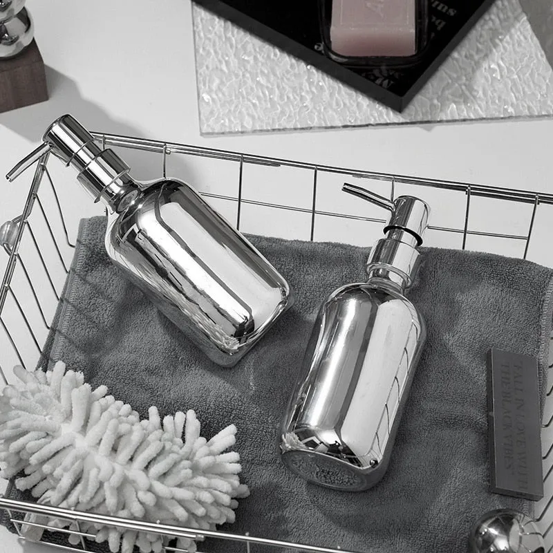 Distributeur de savon liquide effet chromé