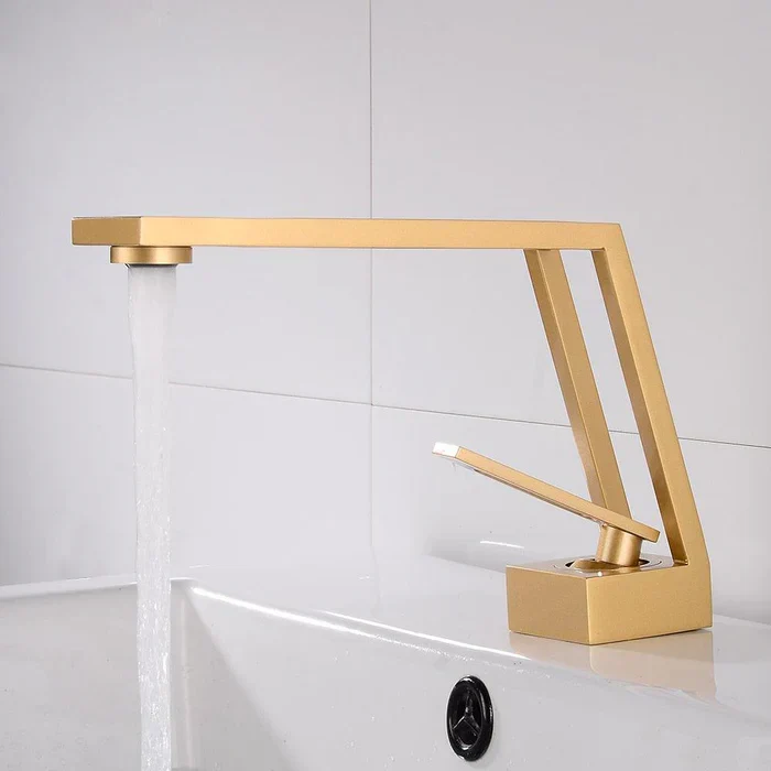Zenvia Wastafelkraan - Moderne Mengkraan Strak Design | Ymonde