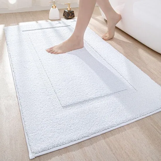 DryNest Badmat 60x110 cm - Witte Antislip Microvezel Badkamertapijt | Ymonde