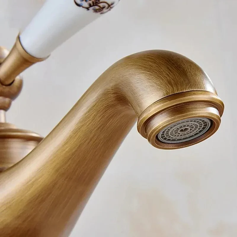 Klassieke Luxe Messing Wastafelkraan - Antiek Brons Met Enkele Handgreep | Ymonde