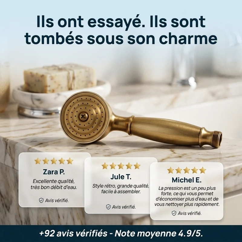 Pommeau de douche doré vintage