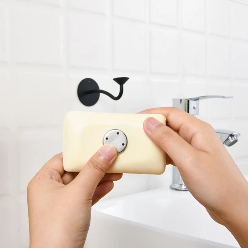 Porte savon aimanté avec bras