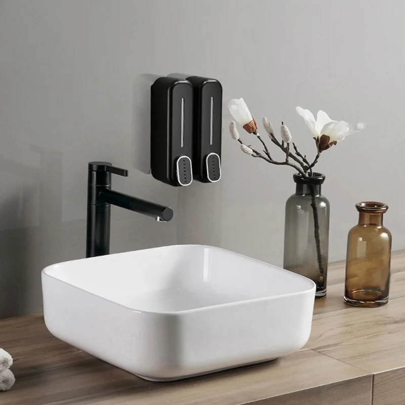 Distributeur de savon mural design arrondi