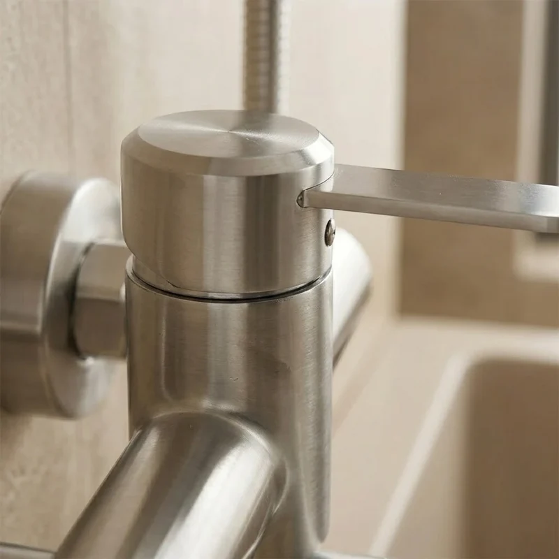 Robinet baignoire salle de bain minimaliste mitigeur - Argenté