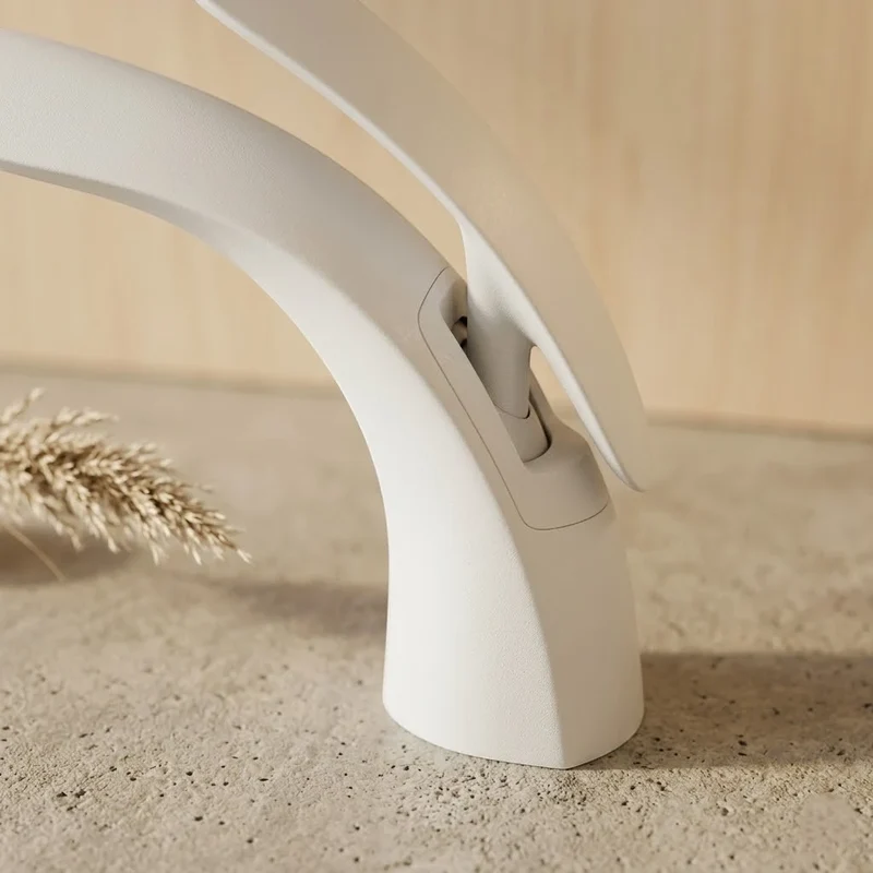 Robinet lavabo salle de bain mitigeur design arrondi - Blanc - Laiton