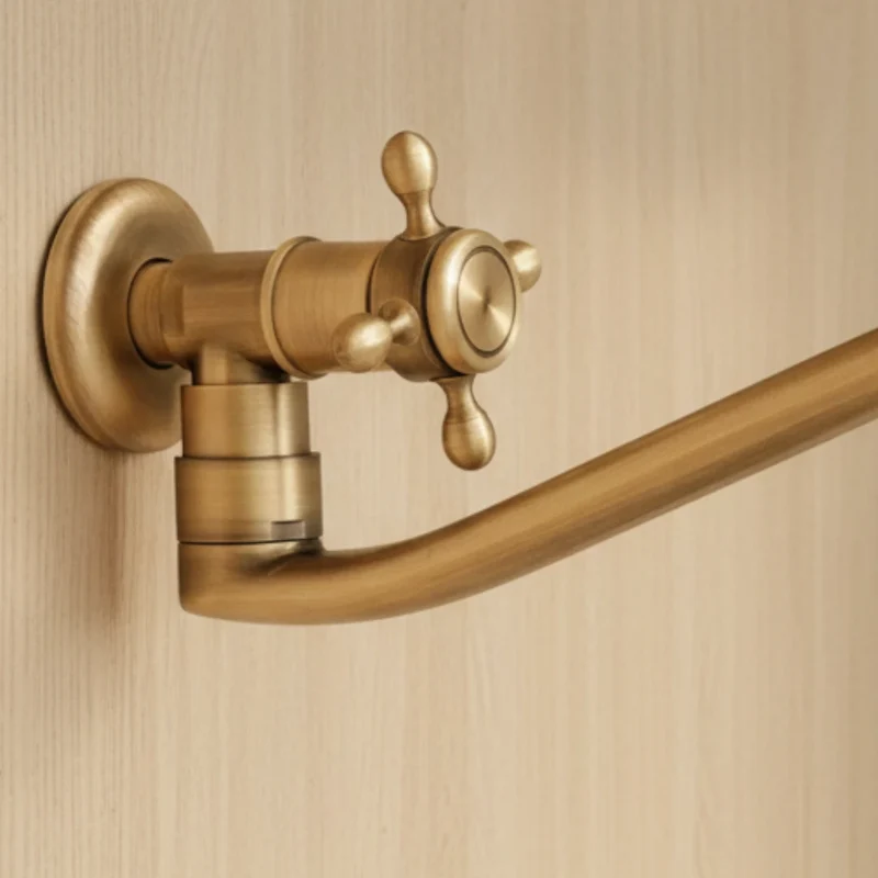 Robinet évier cuisine eau froide pivotant rétro - Doré - Laiton